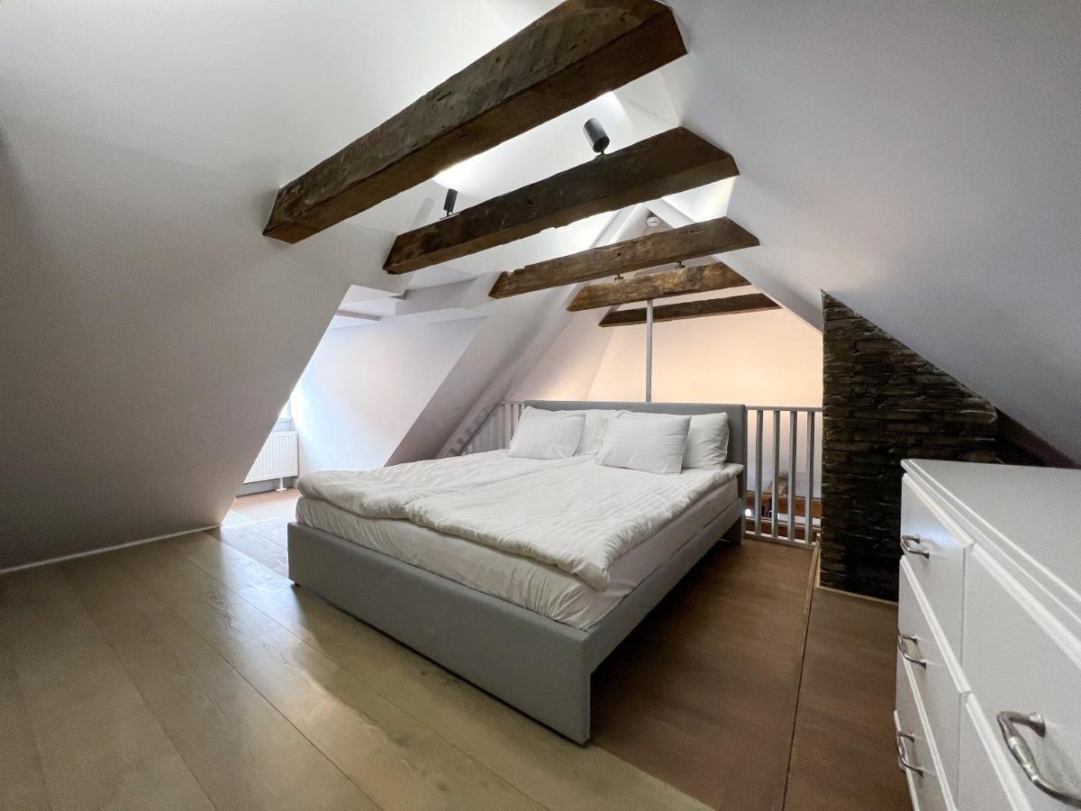 Old Riga Attic Apartment Exterior photo